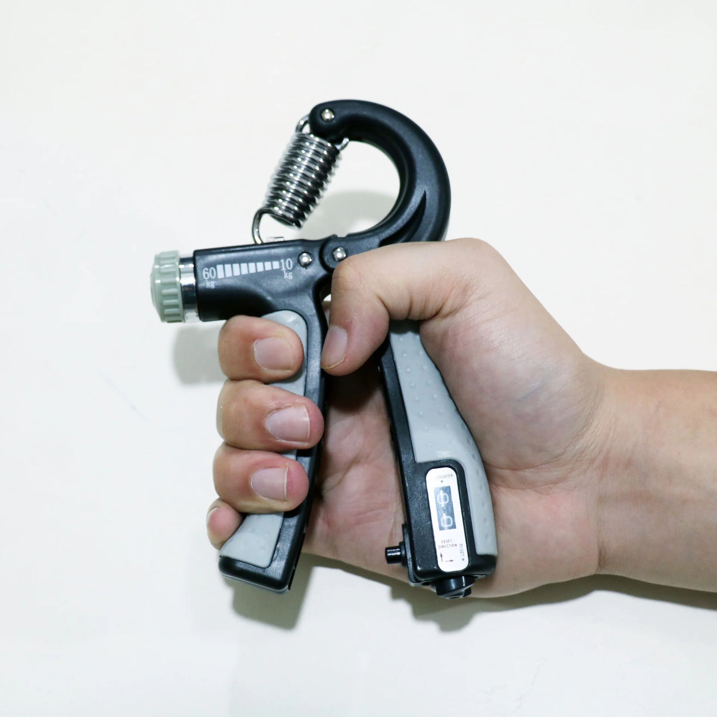 Grip trainers